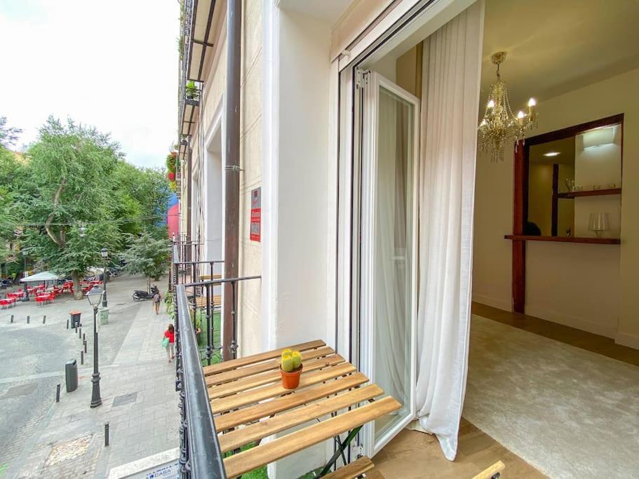 New Lavapies Spacious Flat, 2 Bedrooms And 2 Balconies Madrid Buitenkant foto